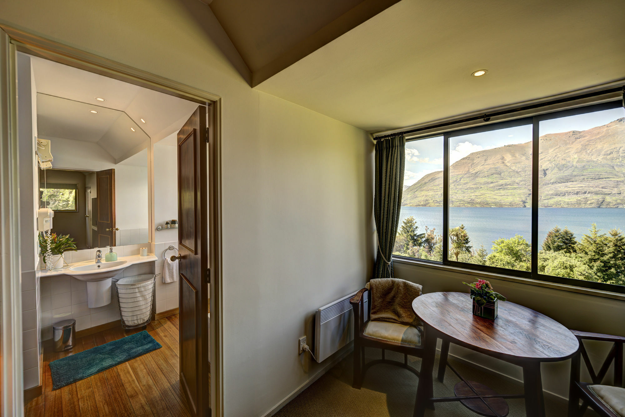 Hidden Lodge Queenstown Exterior photo